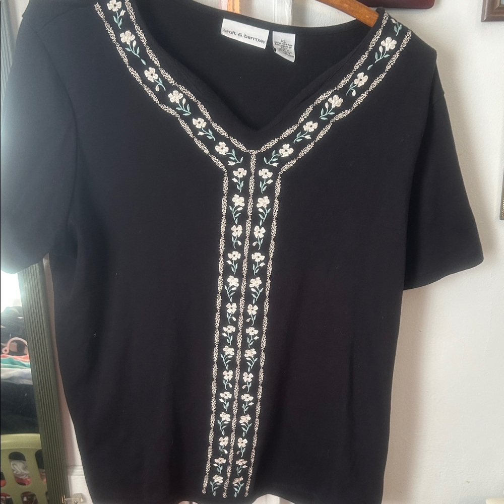 Croft & Barrow Black Top with White Embroidery